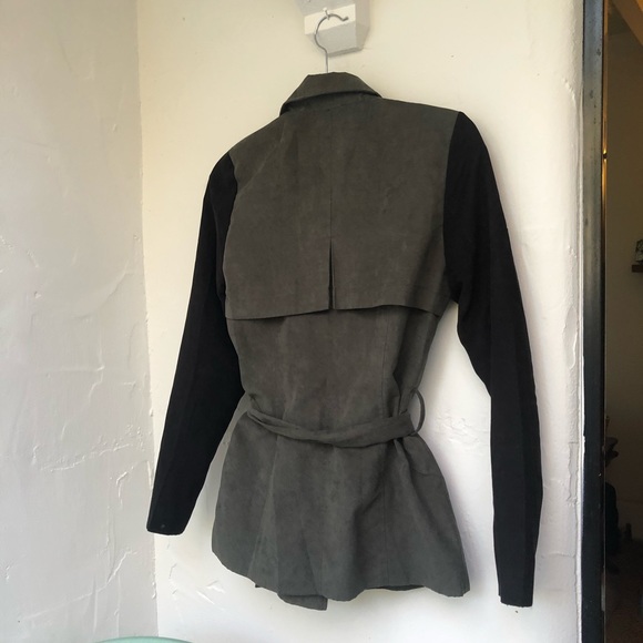 Moon Collection Jacket - Picture 4 of 4